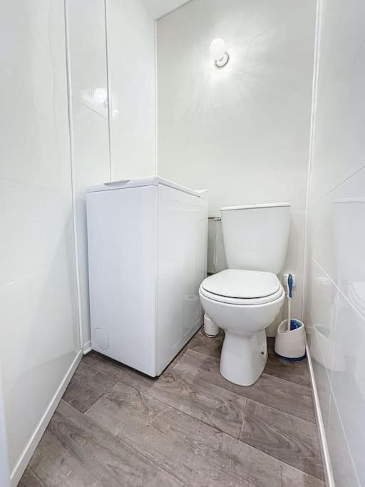 Studio Chantilly Gare Bagian luar foto